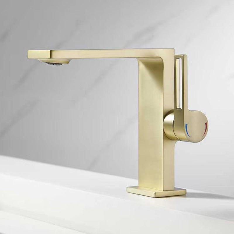 Robinet de Salle de Bain Moderne et Elégant PLOMBEAU