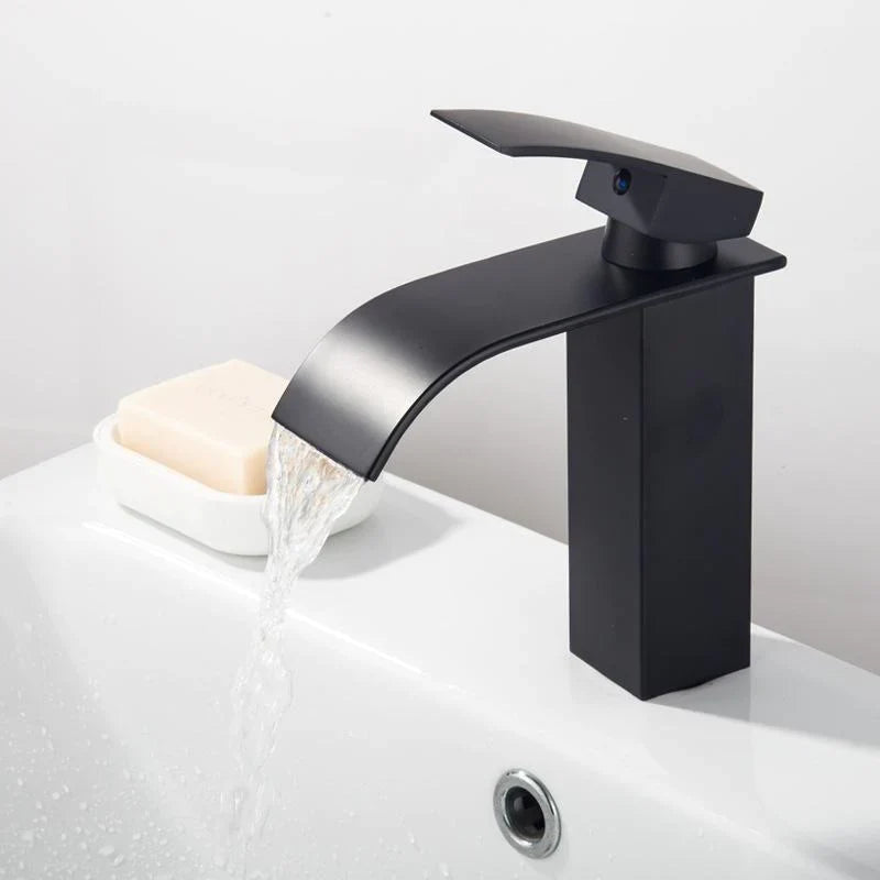 Robinet Mitigeur Lavabo Cascade - Oracle ROBINETO