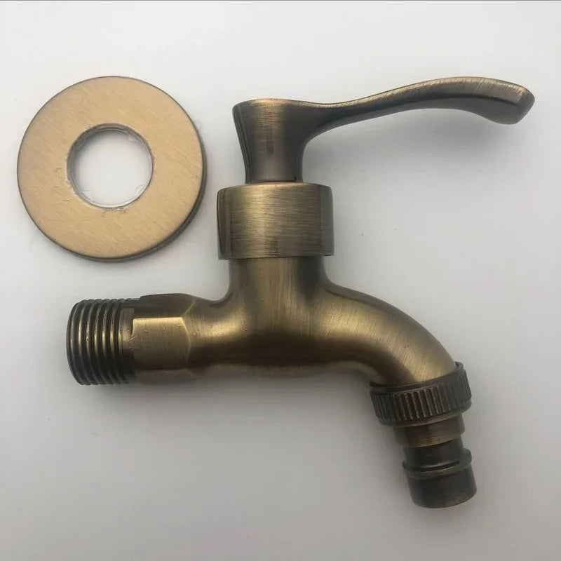 Robinet en Laiton Extérieur Minimaliste