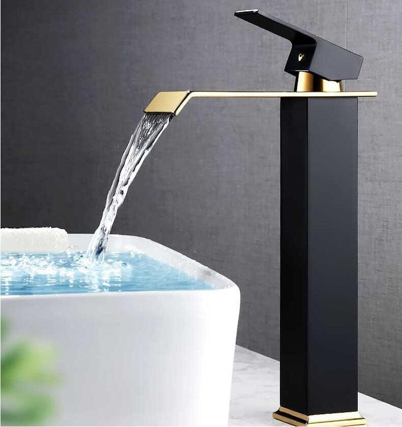 Robinet Haut de Vasque Cubique PLOMBEAU