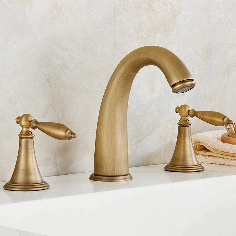 Robinet Laiton Salle de Bain