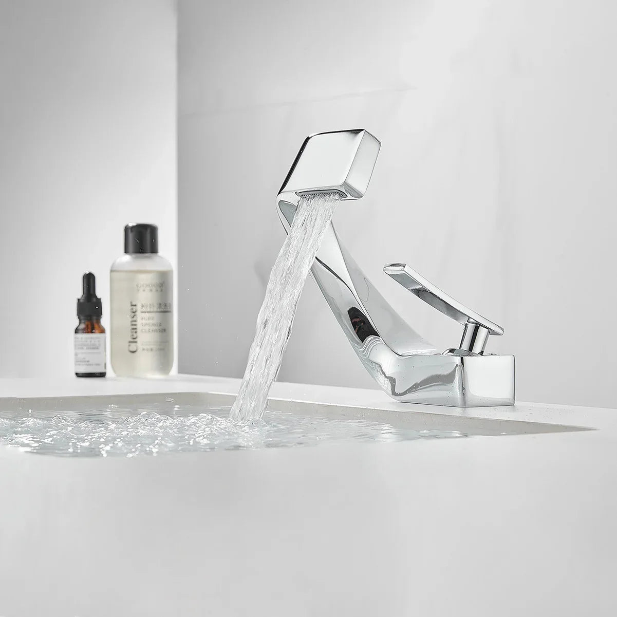 Robinet Mitigeur Lavabo Penché Design Chrome